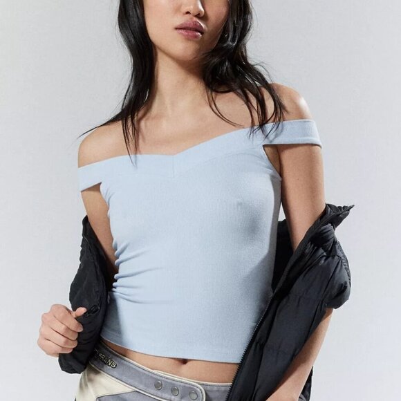 NWT UO Silence + Noise Veronica Off The Shoulder Blue Grey Tank Top - Picture 1 of 6